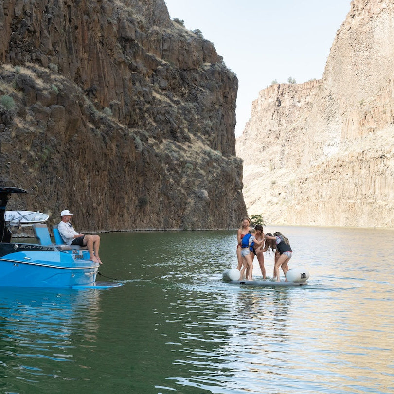 Aquaglide Backside Lounge - Lakefront