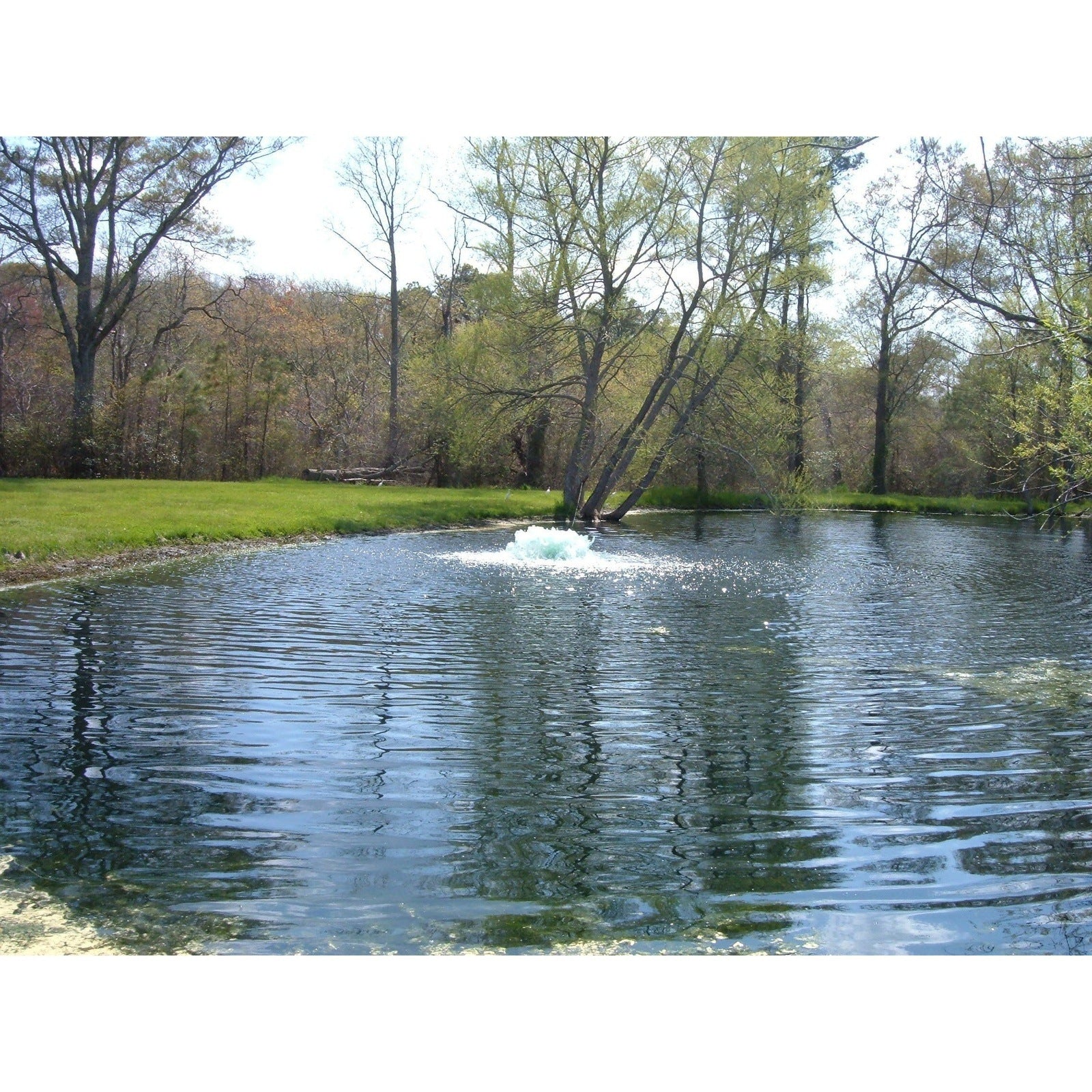 Kasco Marine: 3/4 Acre Pond Aerator 3/4 HP