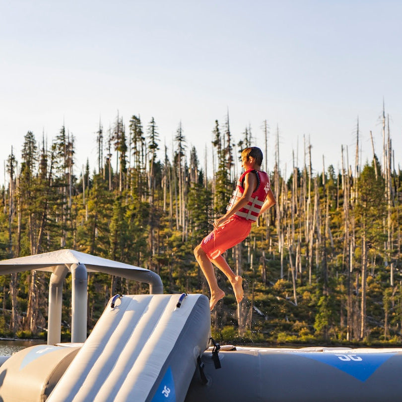 Aquaglide Recoil Tramp 17.0