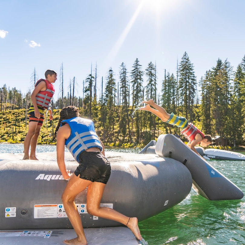 Aquaglide Recoil Tramp 17.0